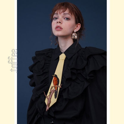 【3color】自由を纏う：手仕事の鳥刺繍タイ　C0179