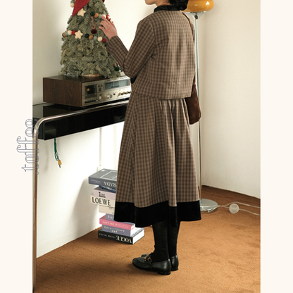 ブラックポケット付きジャケット＆ミモレ丈スカートのブラウンチェックセットアップ　Z00514