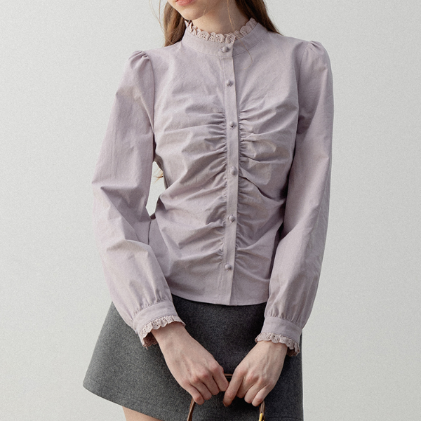 パール＆レースネックシャーリングロングスリーブシャツ　《Z00721》