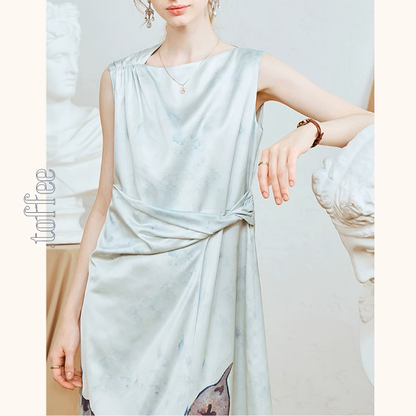 ミルクを飲む子犬プリントのノースリーブワンピース《Z00964》