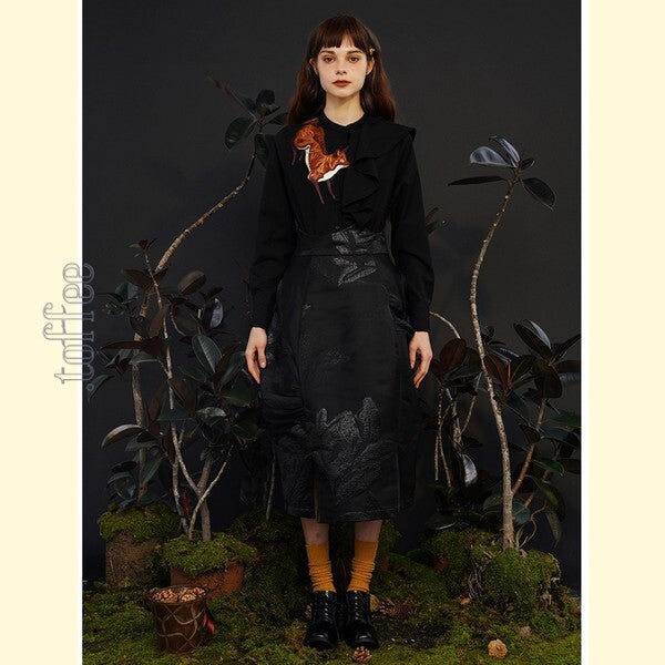 【2color】「小狐物語」森の中のキツネとアシンメトリーフリルブラウス C0182