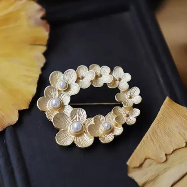 サークルフラワーレトロブローチ AU-441