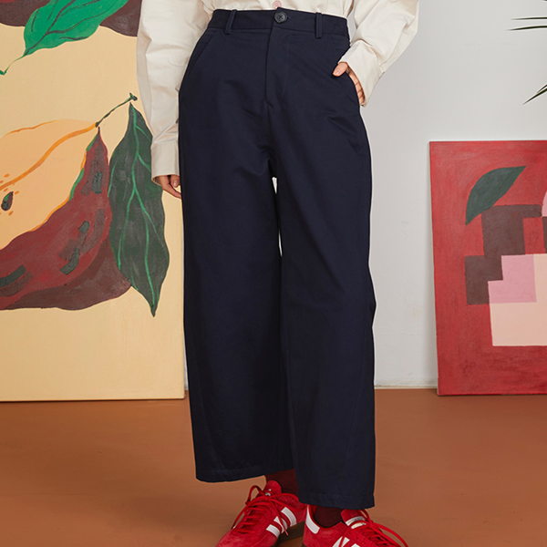 キャット刺繍コットンテーパードパンツ　《Z00697》