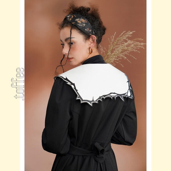 月明かりのバンビが佇む：オリエンタルと幻想が交差するプレッピーワンピース C0186