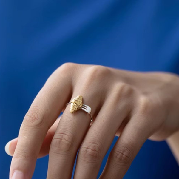 モーニングクロワッサンシルバーリング　Z00573