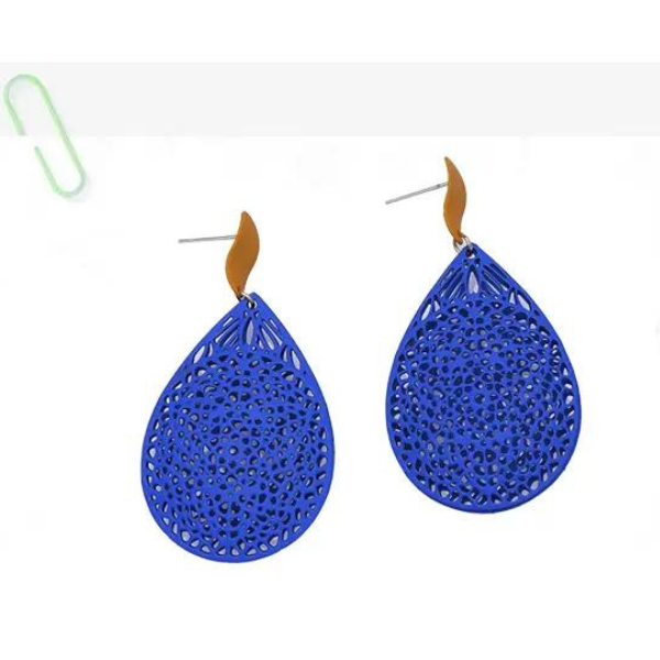 【３color】ウォーターマークカットアウトピアス AU-278