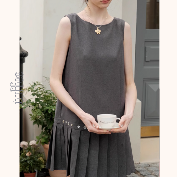 ノースリーブショートプリーツワンピース《Z00875》