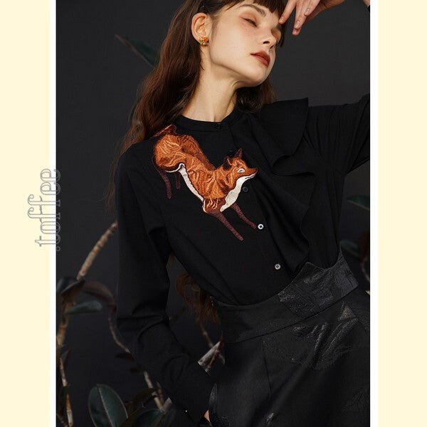 【2color】「小狐物語」森の中のキツネとアシンメトリーフリルブラウス C0182