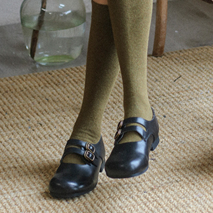 【2color】ラウンドトゥゴールドバックル付きローファー Z00147