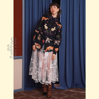 レトロアートが描く、夜の森のパーティーブラウス 《C0210》