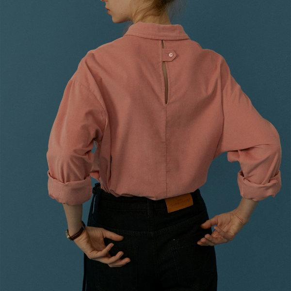 バックデザインローズピンクシャツ Z00067