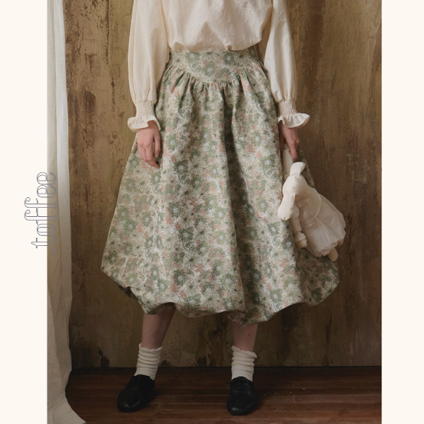 レトロフラワープリントのボリュームスカート《Z01112》