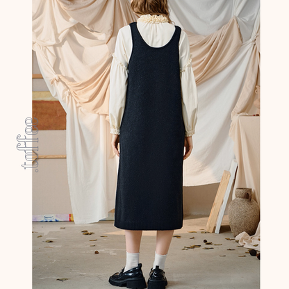 アイリスが咲くアート刺繍ワンピース《Z01129》