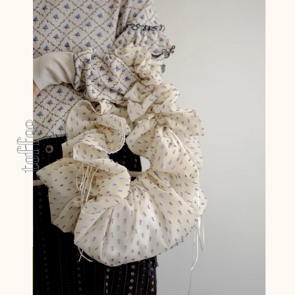 ドローストリング付きギャザーショルダーバッグ《Z00936》