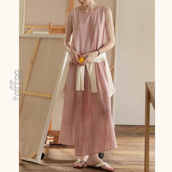 くすみピンクのノースリーブワンピース《Z01044》