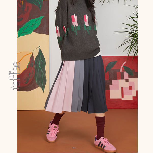 コントラストカラーミモレ丈プリーツスカート　《Z00701》