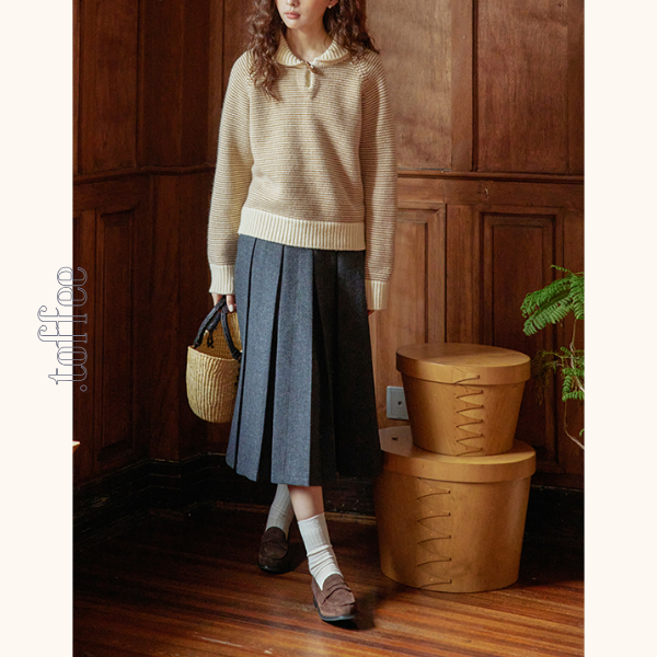 ミモレ丈ウールプリーツスカート　Z00563