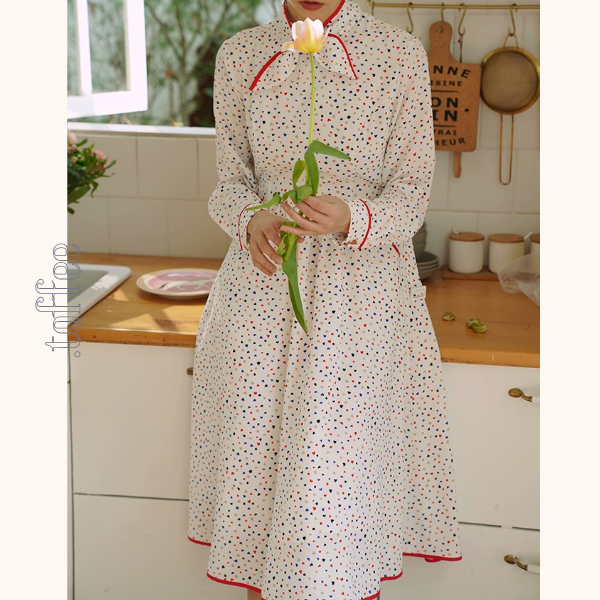 リボンタイ付きカラフルドットシャツワンピース　《Z00750》