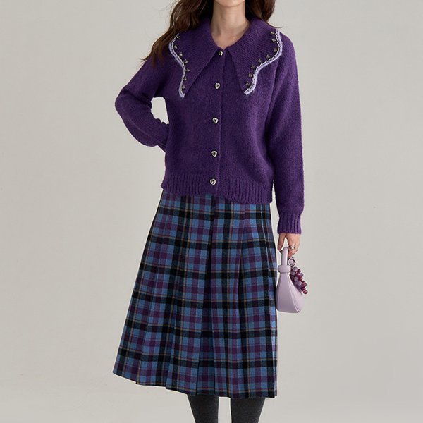 ハイウエストチェック柄ミモレ丈スカート　《Z00656》