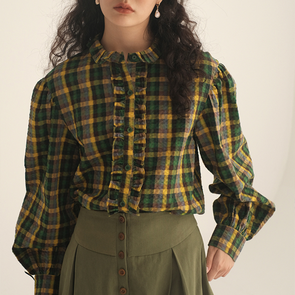 パフスリーブチェック柄ブラウス　Z00451