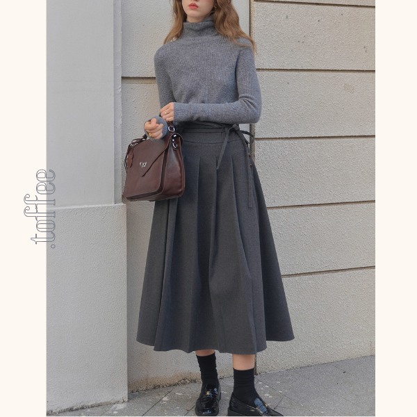 午後の街角とツイードプリーツスカート《Z01161》