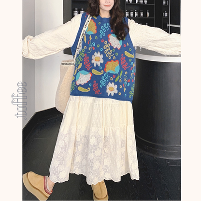 空と花の余白を縫うニットとワンピースのセットアップ《Z01152》