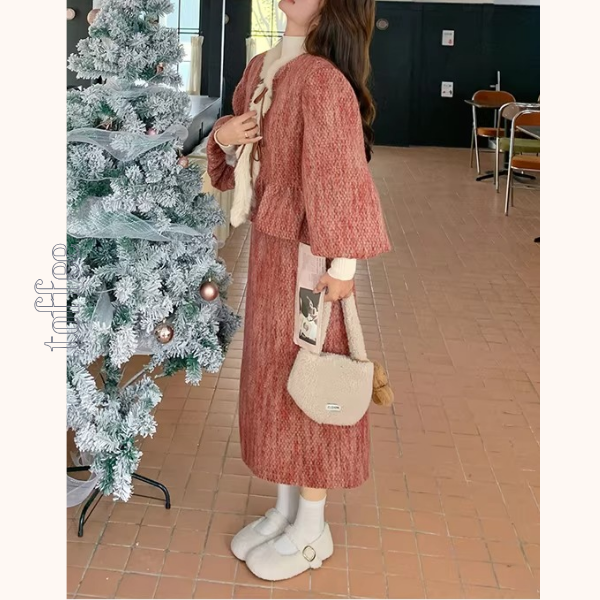 淡紅ファーリボンジャケット＆ミモレ丈スカートのセットアップ《Z01268》