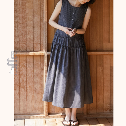 小さな格子のネイビーノースリーブワンピース《Z01089》