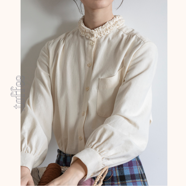 【2color】フリルネックコーデュロイブラウス　《Z00645》