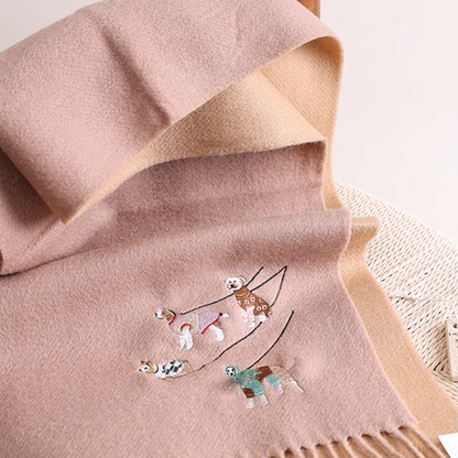 【4color】可愛い子犬刺繍のツートーン配色フリンジマフラー《Z01198》