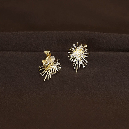 花火モチーフの煌めきイヤーアクセサリー《Z01302》