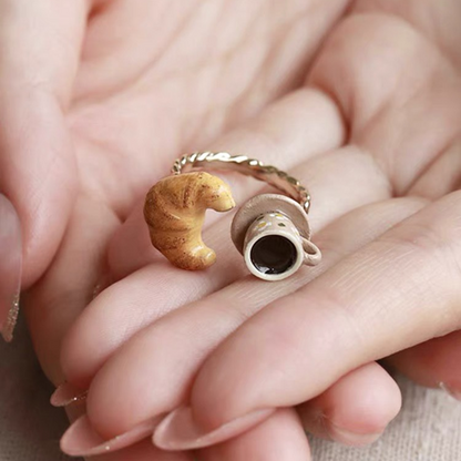 モーニングクロワッサンオープンリング　Z00577