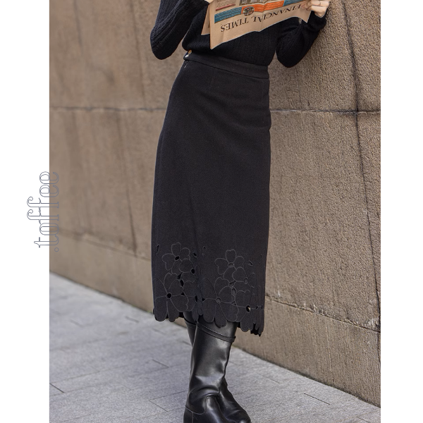 【2color】花柄レースAラインミディ丈スカート《Z00859》