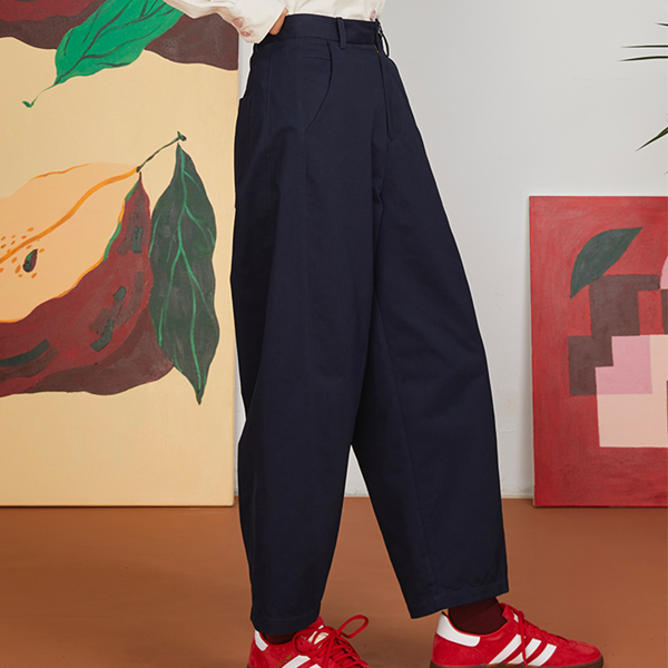 キャット刺繍コットンテーパードパンツ　《Z00697》