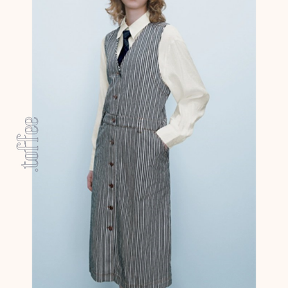 Vネックストライプワンピース　Z00409