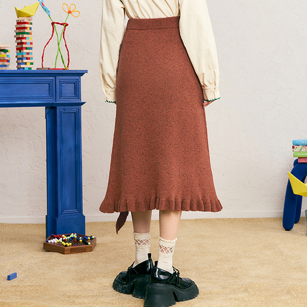 フラワー刺繍＆フリルヘムロングスカート 《Z00686》