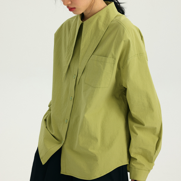 【2color】ラージカラーオーバーサイズコットンシャツ　《Z00726》