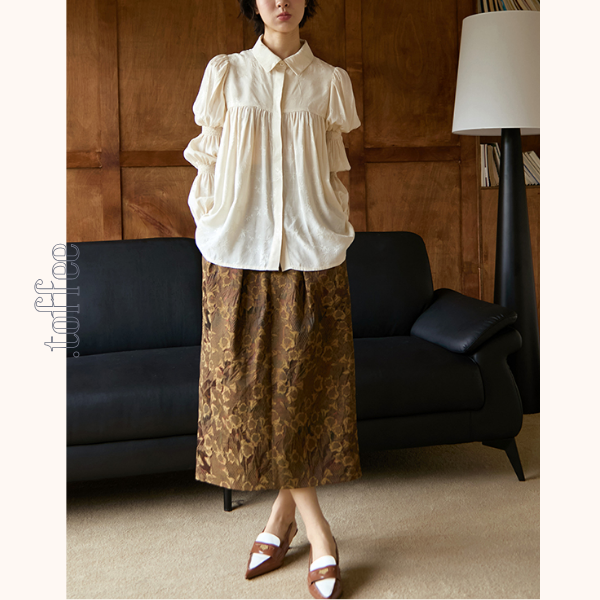 パフスリーブジャガードブラウス　《Z00808》