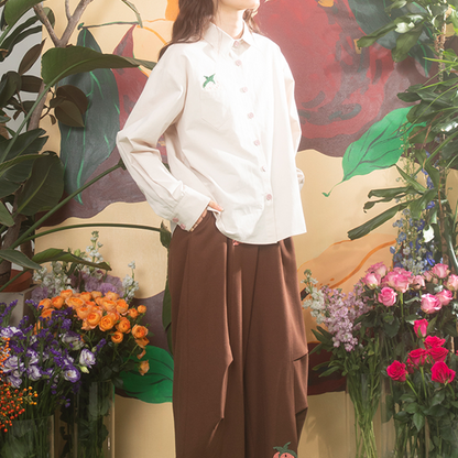 立体ストロベリー刺繍ガーリーシャツ　《Z00695》