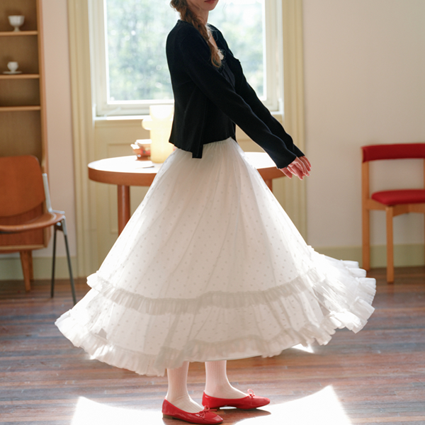 フリル＆メッシュホワイトロングスカート　Z00570