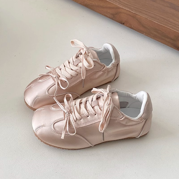 【4color】ラウンドトゥリボン付きレースアップスニーカー　Z00337