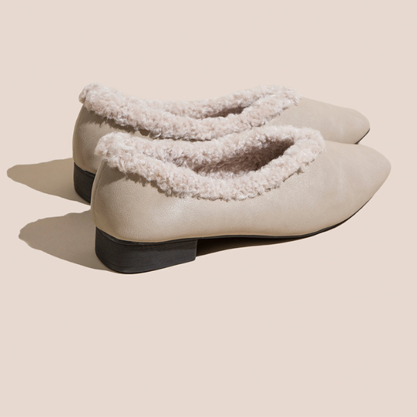 【３color】インナーボアローヒールパンプス w-129