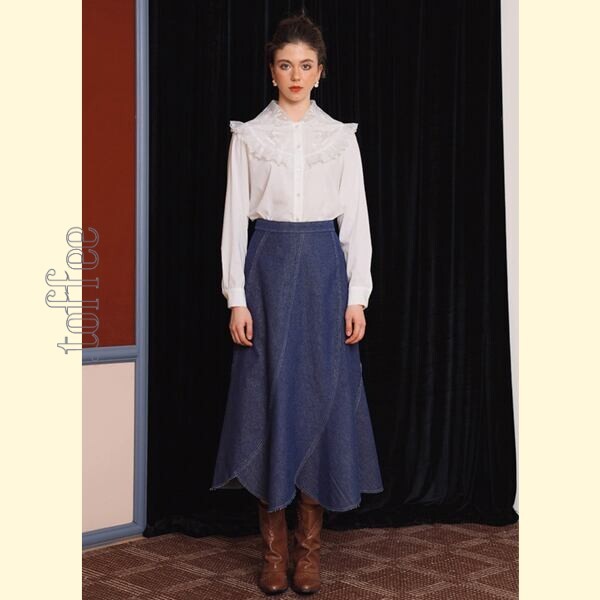 花びらが舞うレトロデニムスカート 《C0207》