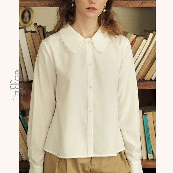 【2color】レースディテール丸襟ブラウス　《Z00747》