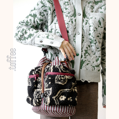 ドローストリング付きボアショルダーバッグ　Z00606