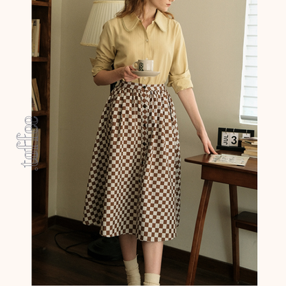 【2color】レースディテール丸襟ブラウス　《Z00747》