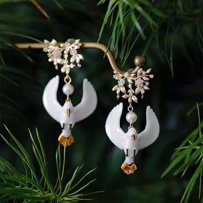 ハミングバードピアス　Z00594