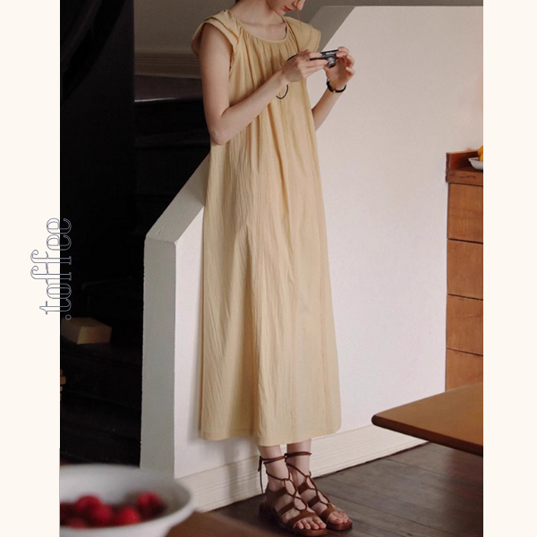 フライングスリーブミモレ丈ワンピース《Z01026》