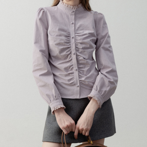 パール＆レースネックシャーリングロングスリーブシャツ　《Z00721》