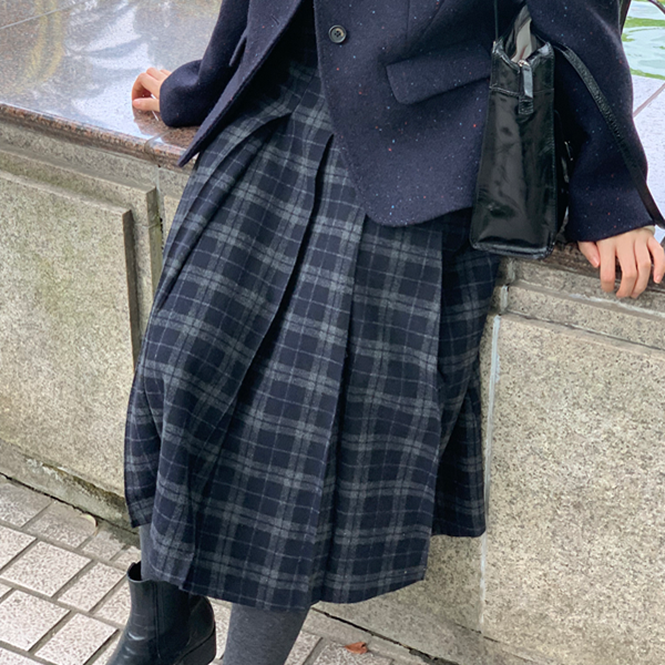 【2color】チェック柄ミモレ丈プリーツスカート　Z00565
